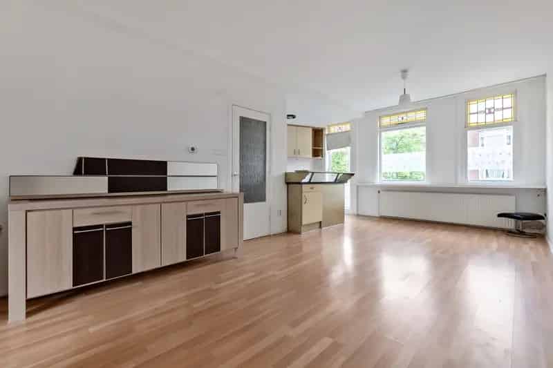 Ruime 4 Kamer Woning Oostbroek Den Haag Nabij Centrum