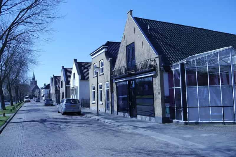 Winkelruimte te huur 's-Gravendeel 115m²
