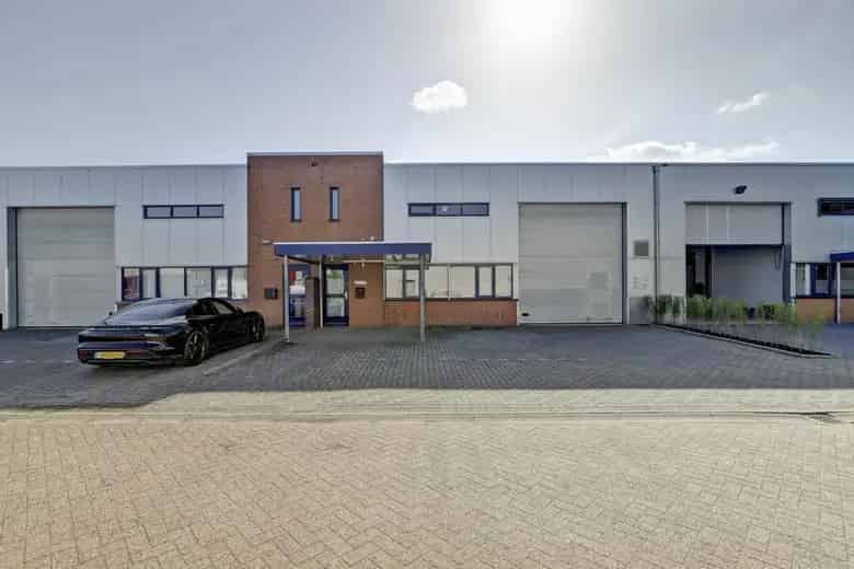 765m2 Bedrijfsruimte te Koop Wierden - Instapklaar
