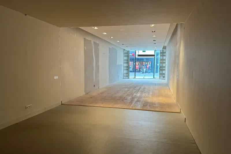 Winkelpand te koop Hoorn 94m² winkel 95m² woning
