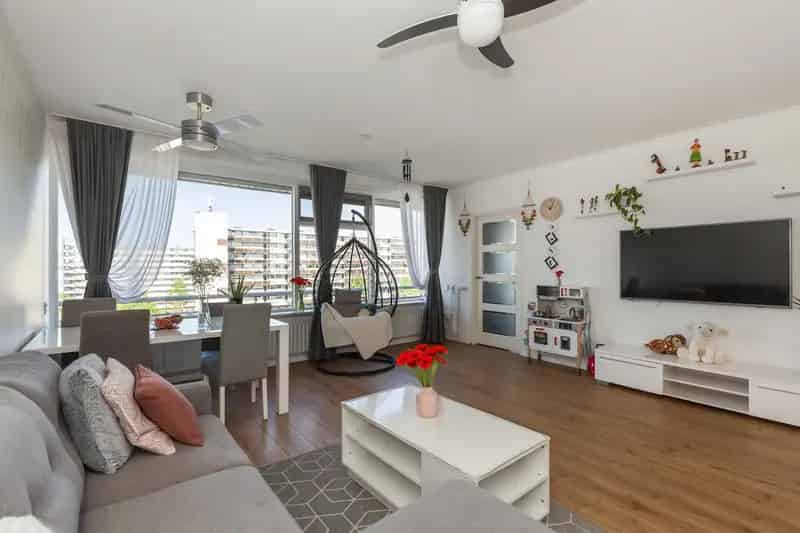 Ruim 4 Kamer Appartement Gouda Balkon Uitzicht Centrale Ligging