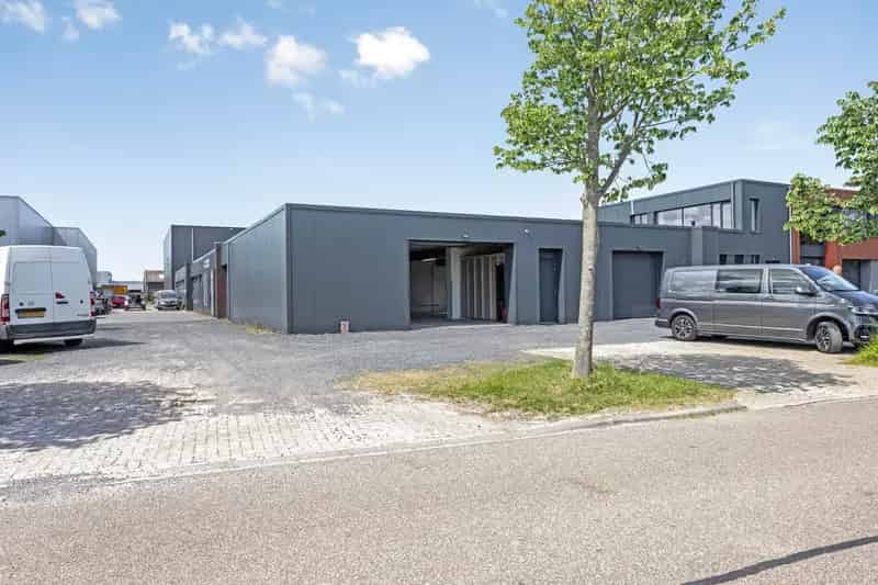 Bedrijfshal Heerhugowaard te huur 280m2
