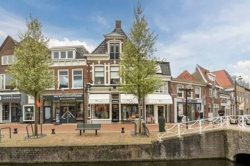 Grachtenpanden Dokkum Winkel Appartementen Gemengde Bestemming