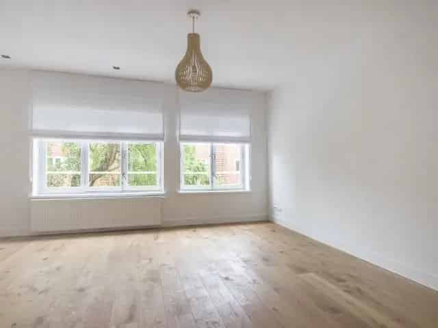 Gestoffeerde woning 2 slaapkamers Baarsjes Amsterdam