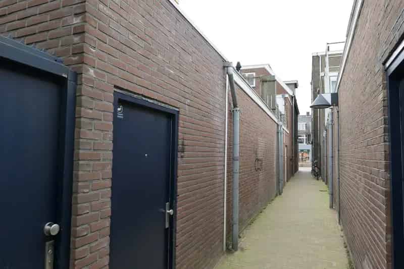 Winkelpand met bovenwoning te koop in Hoogeveen
