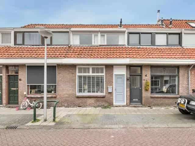 Jaren 30 Tussenwoning Gouda Ruime Woonkamer Open Keuken