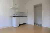 Studio te huur eerste etage met dakterras
