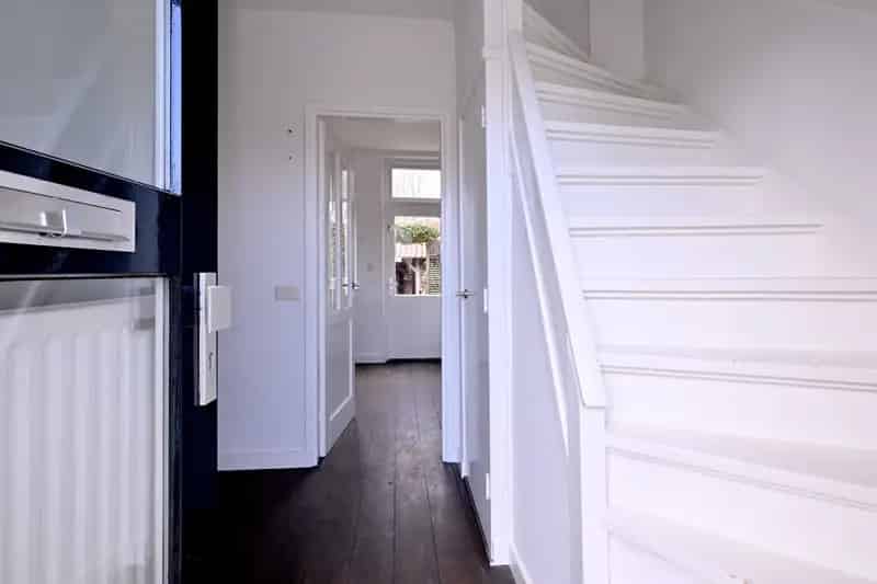 Te koop Brummen: Gemoderniseerde Tussenwoning met Tuin