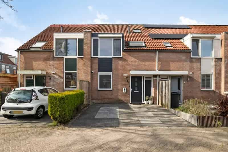 Huis te koop Purmerend: 4 slaapkamers, 14 zonnepanelen, energielabel A
