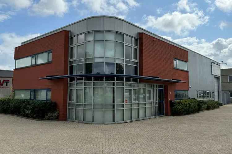 Bedrijfshal Heerhugowaard | Zoek bedrijfshallen te huur: Newtonstraat 30 1704 SB Heerhugowaard [funda in business]