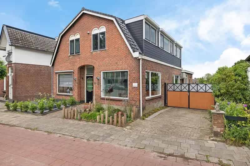 Tweekapper Soest Garage Diepe Tuin Chalet Nabij Station