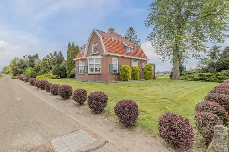 Jaren 30 woning Kiel Windeweer ruim perceel grote schuur
