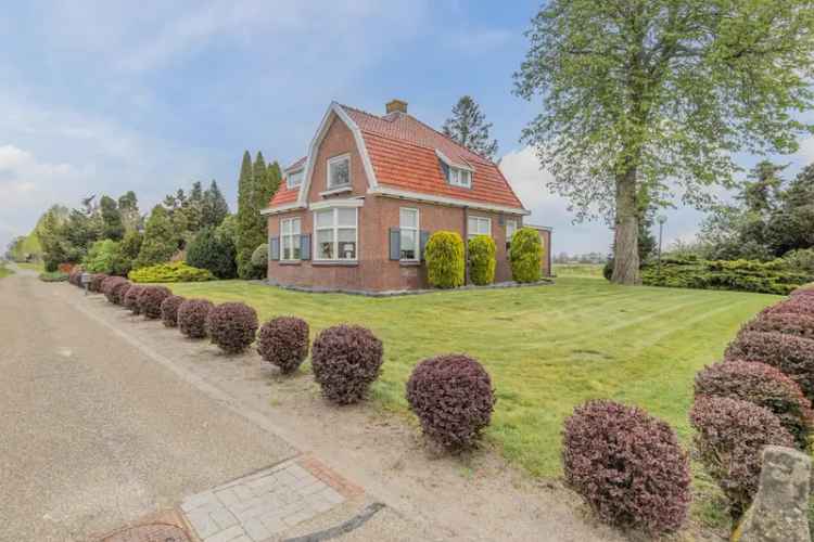 Jaren 30 woning Kiel Windeweer ruim perceel grote schuur
