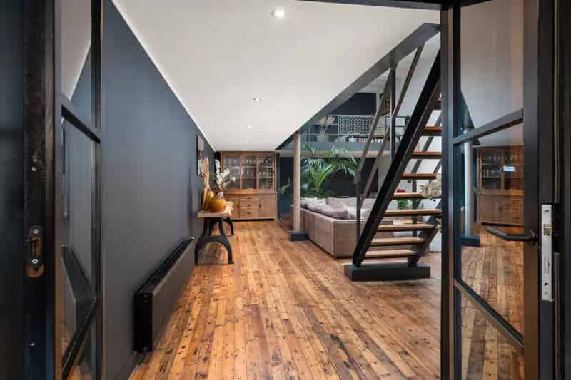 Luxe Loft te Vlaardingen 108m2 Dakterras Industrieel Design