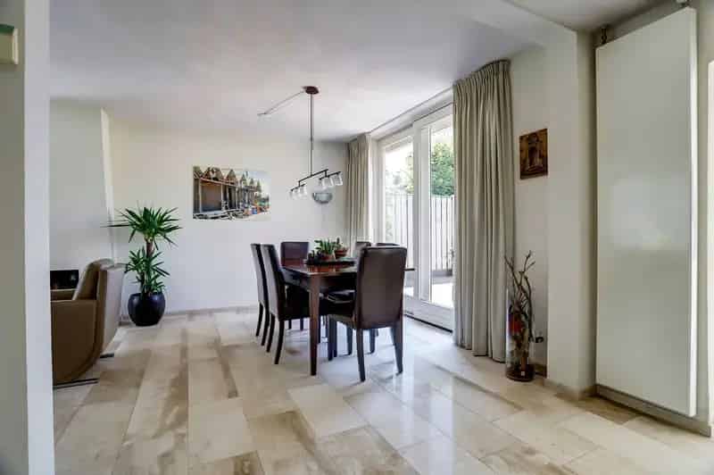 Huis te koop Waalwijk 4 slaapkamers garage tuin