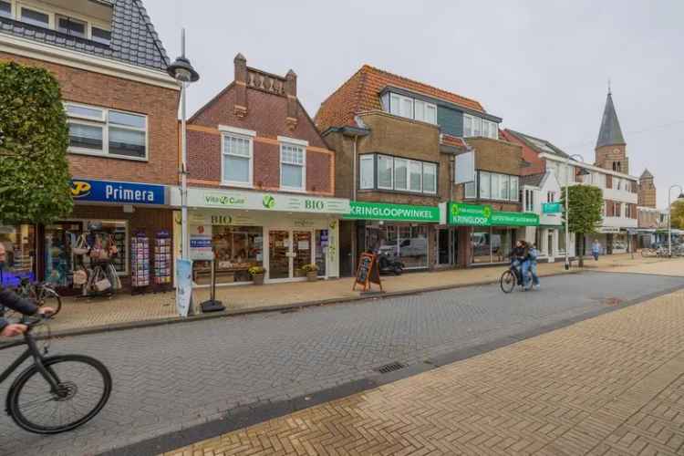 220m2 Winkelruimte te Huur Sassenheim Hoofdstraat