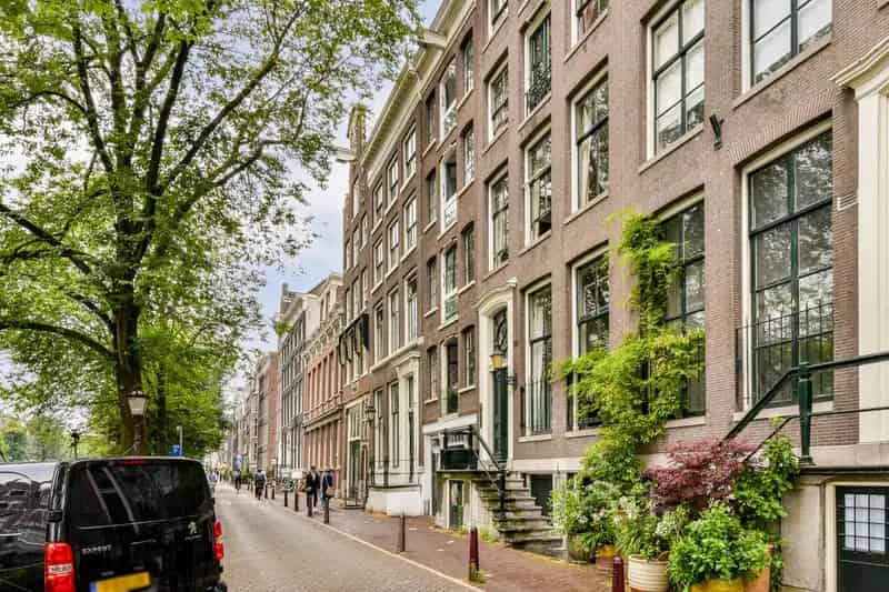 Grachtenpand Amsterdam Singel 72C 94m2 Rijksmonument