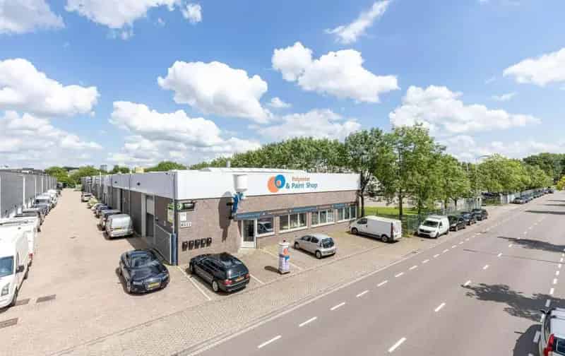 Bedrijfspand Hurksestraat Eindhoven 1379m² te huur