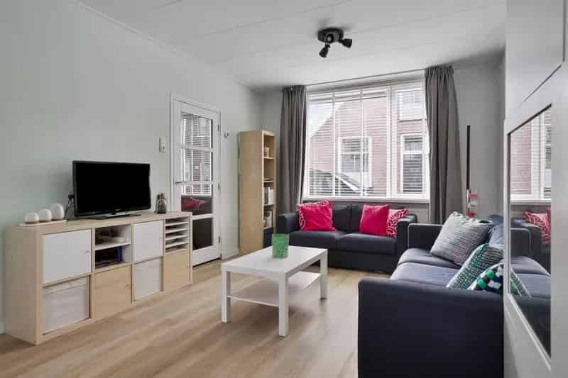 Huis te koop Nijkerk: 3 slaapkamers, moderne keuken en badkamer