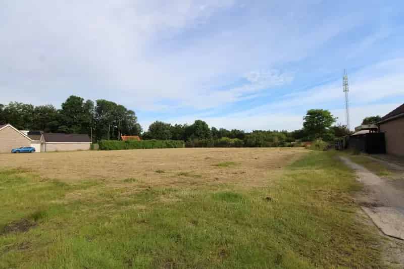 Bouwgrond te koop: Kenbelstraatje 33a 4711 CC St. Willebrord | Funda