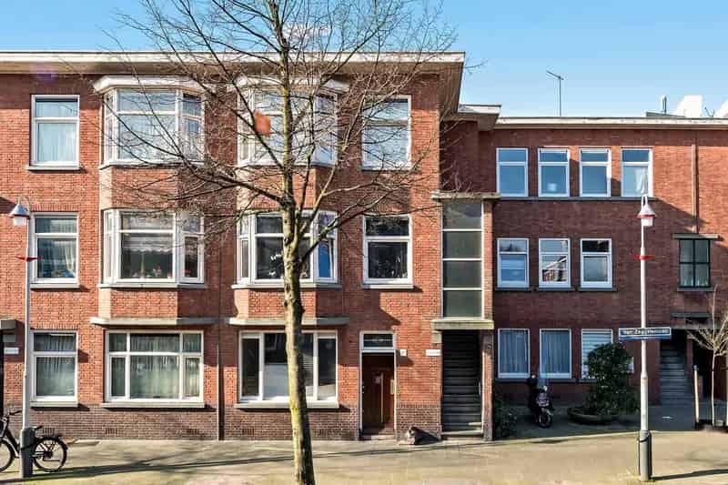 Appartement te koop Den Haag Van Zeggelenlaan