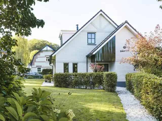 Vrijstaande Villa Beek  224m2  Luxe  Nabije Nijmegen