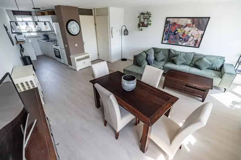 Maisonette Schiedam 82m2 Dakterras 2 slaapkamers