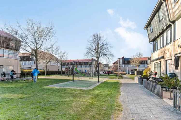 Huis te koop Almere Danswijk 4 slaapkamers