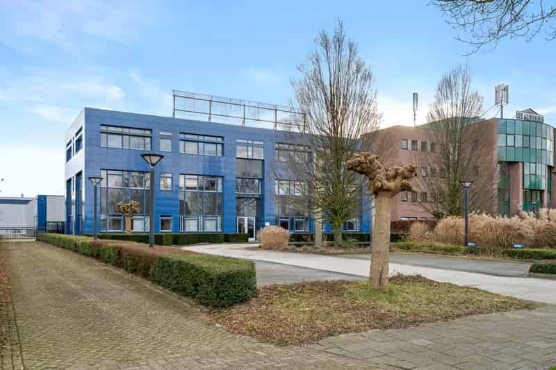 Bedrijfshal te huur Veenendaal 3184m²