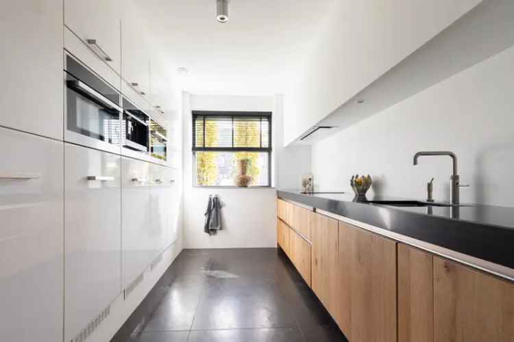 6 Slaapkamers Moderne Keuken Ruime Gezinswoning Veller
