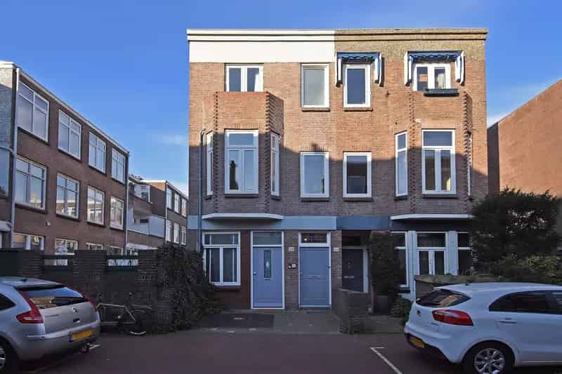 Appartement te koop Den Haag Bloembuurt 77m2 3-kamer