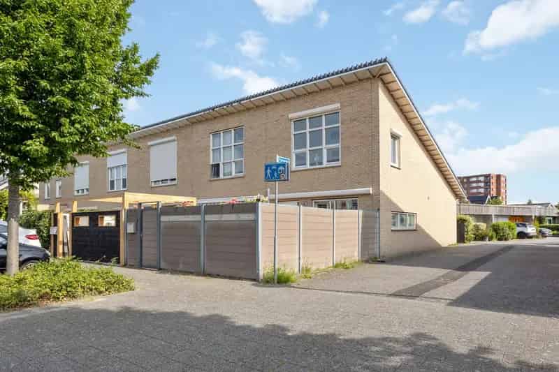 Moderne Eindwoning Oosterheem Zoetermeer