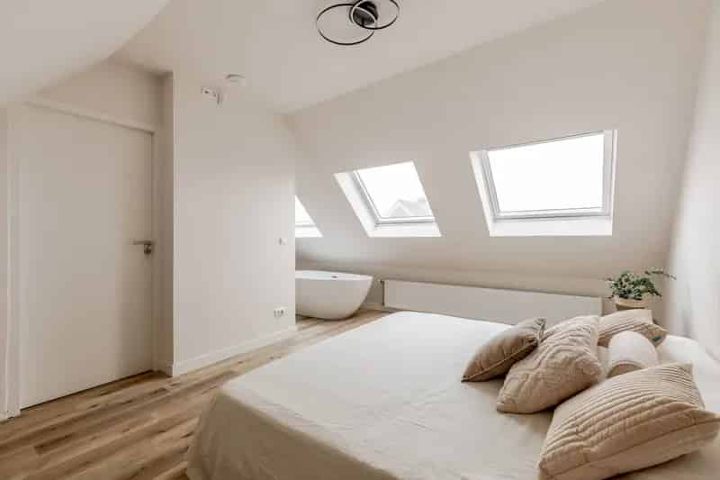 Te Koop: Ruime 2-kapper in De Rijp met 2 Badkamers