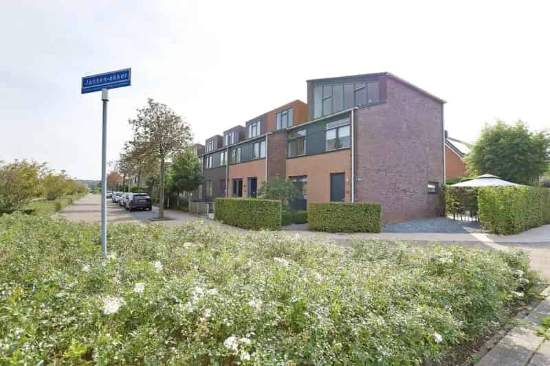 Moderne 5 Kamer Hoekwoning 131m2 Zonnige Tuin Energielabel A Rotterdam
