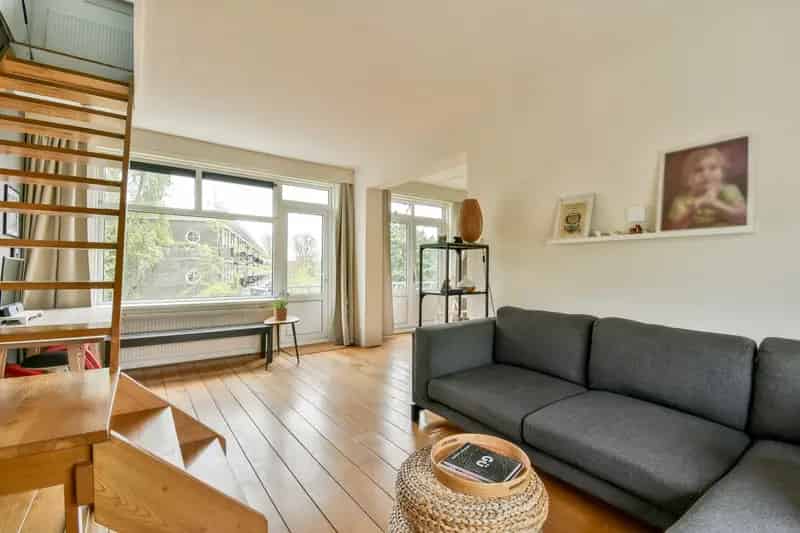 Appartement te koop Bos & Lommer 2 balkons zolderkamer
