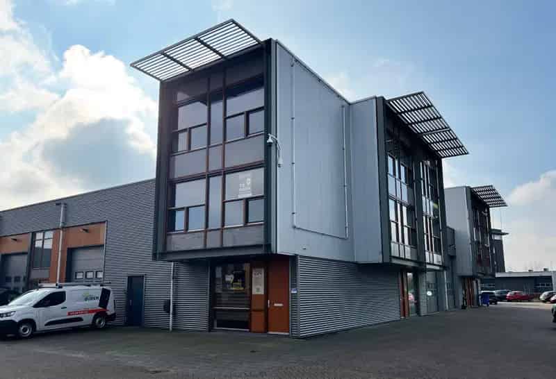 Bedrijfshal Dordrecht te huur 385m² - Dordtse Kil III