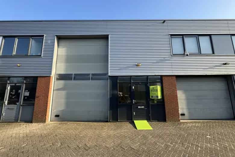 35-70m2 Bedrijfsruimte te Huur Almere Buiten