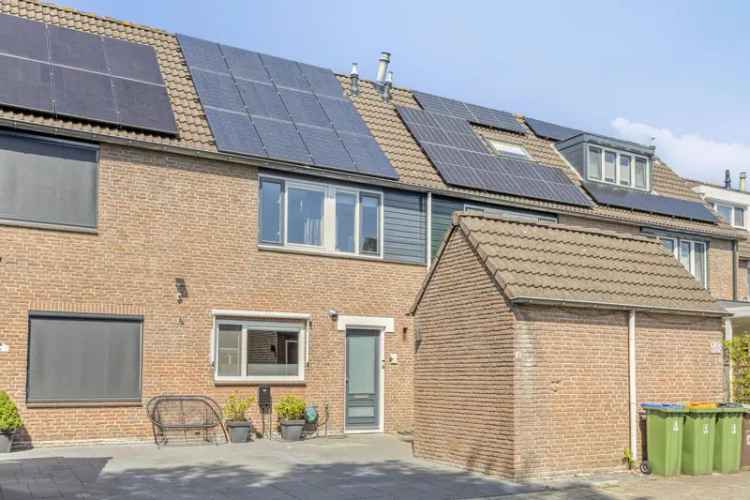 Tussenwoning Veenendaal Zuidoost Tuinkamer 4 slaapkamers