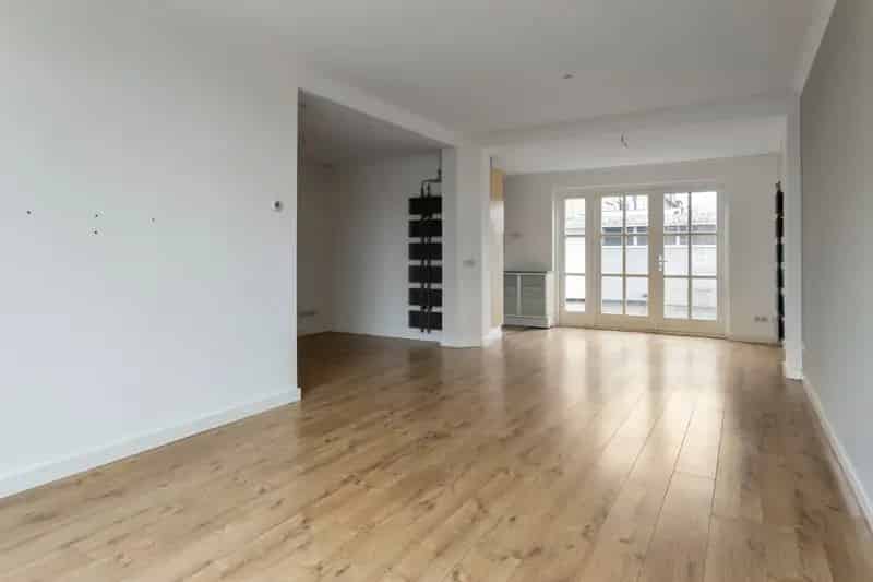 Tussenwoning Bloemenoord Waalwijk 4 slaapkamers