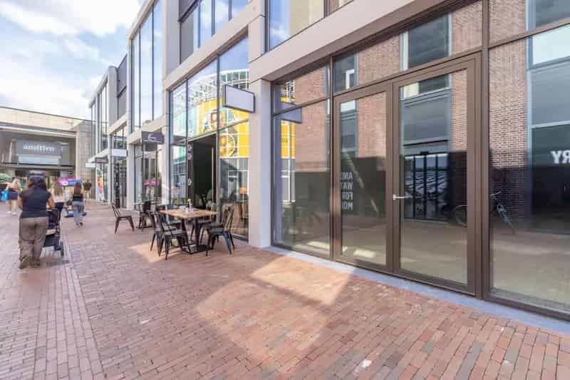 Winkel Amstelveen | Zoek winkels te huur: Stadsplein 92-A 1181 ZM Amstelveen 