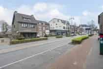 104m2 Winkelruimte Geleen: Winkel, Gelijkvloerse & Bovenwoning