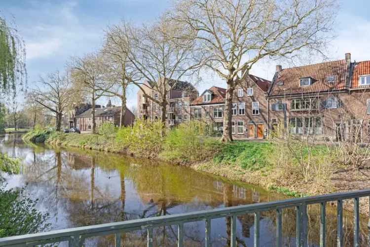 Huis te koop Zutphen: Ruime stadswoning met 6 slaapkamers en dakterras