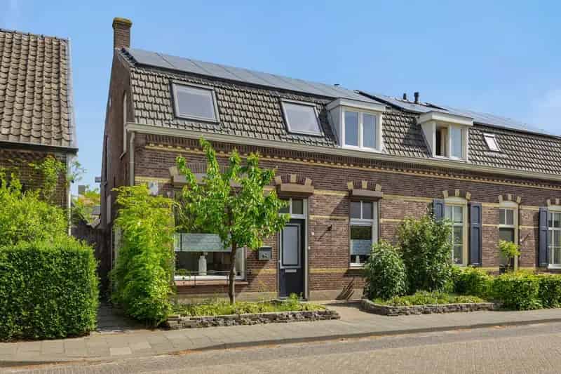 Huis te koop Berlicum Kerkwijk 35: Gezinswoning met karakter
