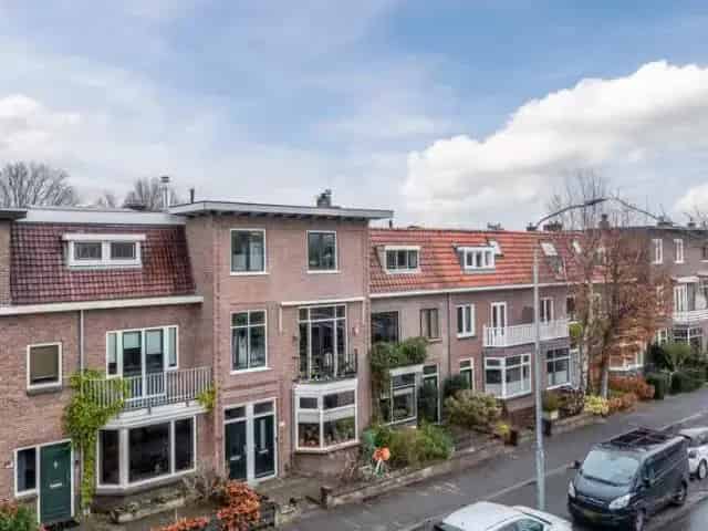 Dubbele Bovenwoning Haarlem Leidsevaart 4 Slaapkamers