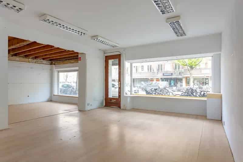 Winkel te huur Amsterdam Oud-Zuid 130m²