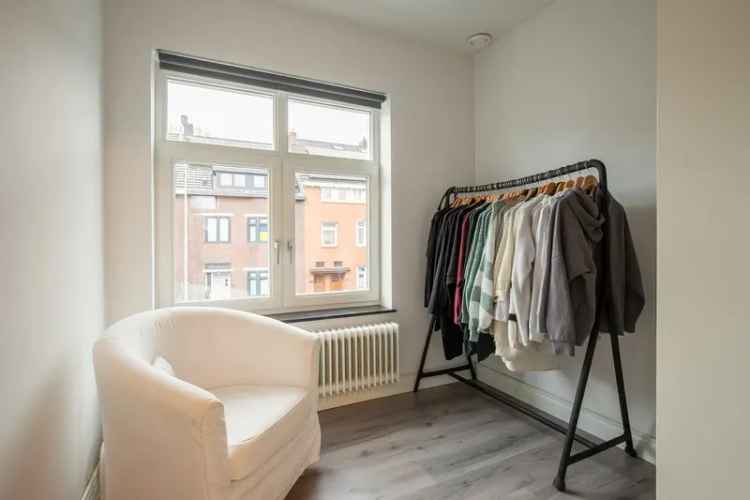 5 Slaapkamers Dertiger Jaren Woning Heerlen Energielabel A