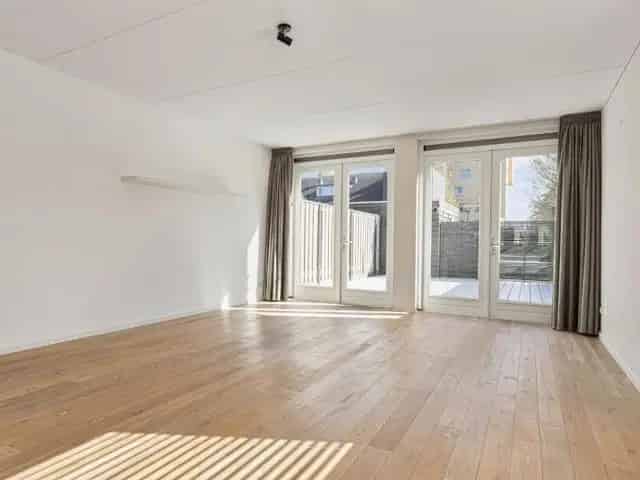 Moderne Hoekwoning Hanzepark Lelystad 3 slaapkamers