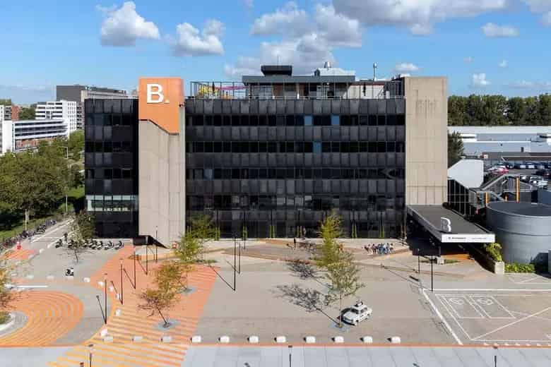210-776 m2 Kantoorruimte Amsterdam Te Huur