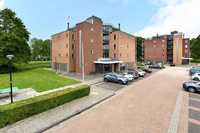 Appartement te koop Wilnis 72m2 2 slaapkamers balkon modern