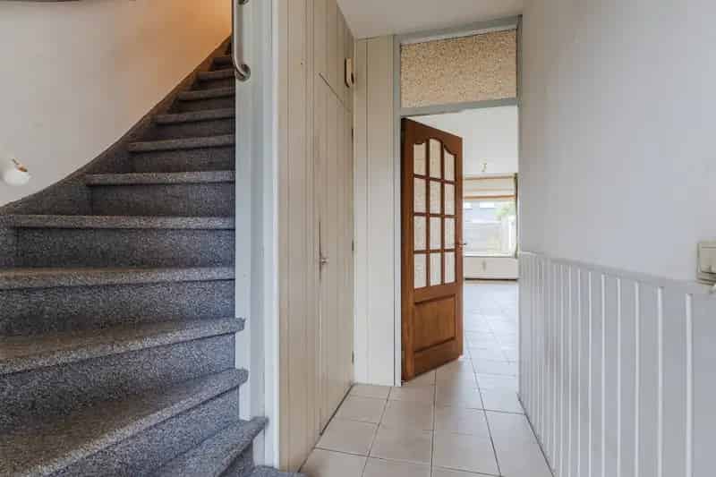Tussenwoning Nijmegen Dukenburg 3 slaapkamers garage